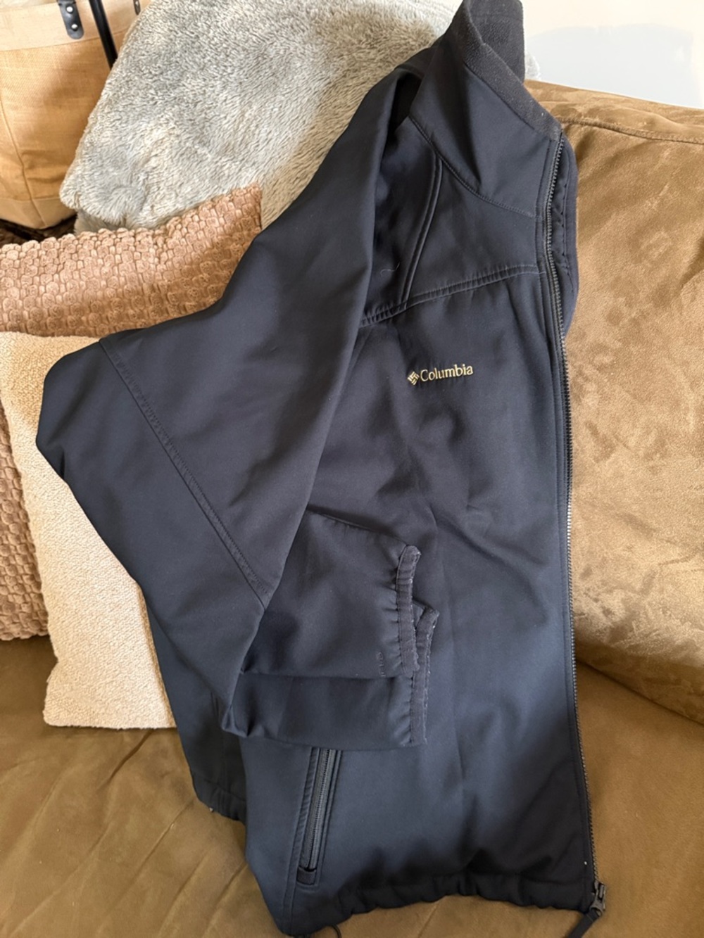 Columbia Black Softshell Jacket with Gold Logo